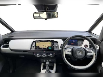 Used Honda Jazz 2023 for sale - 78103218: Photo