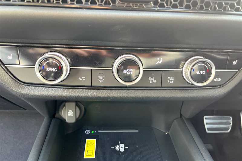 Used Honda ZR-V 2024 for sale - 76501686: Photo 15