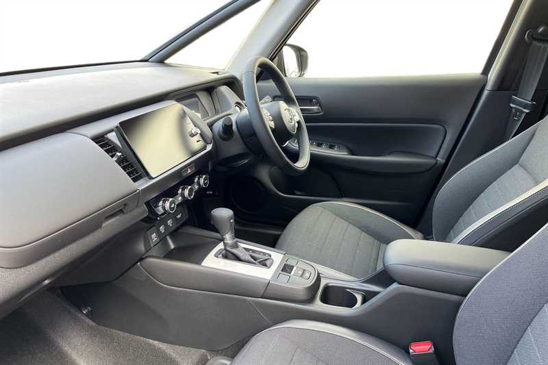 Used Honda Jazz 2025 for sale - 76372701: Photo 2