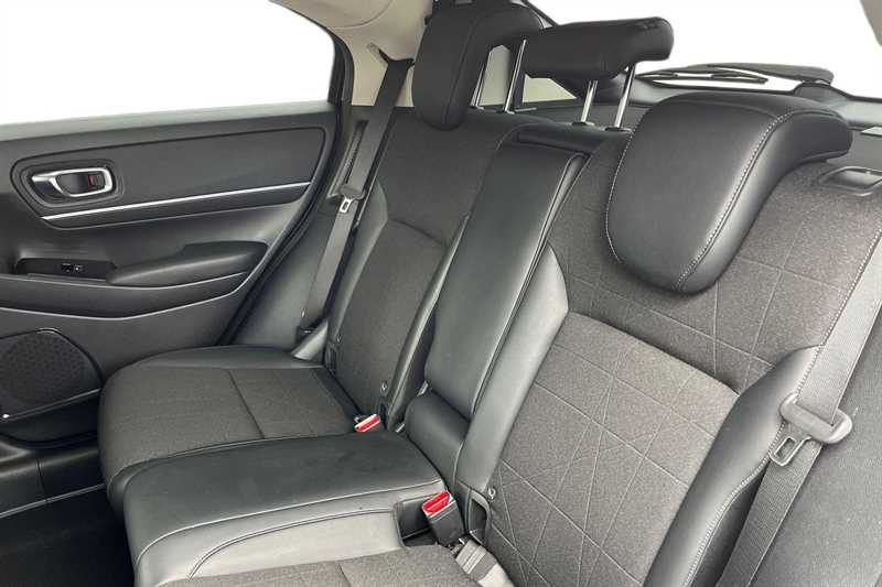 Used Honda HR-V 2023 for sale - 76442027: Photo 8