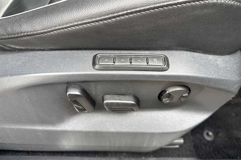 Used Volkswagen Tiguan 2017 for sale - 78074612: Photo 28