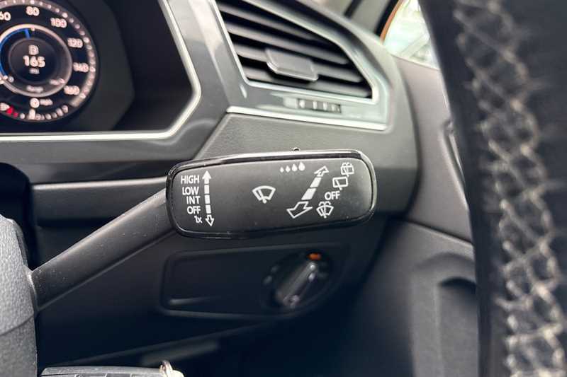 Used Volkswagen Tiguan 2017 for sale - 78074612: Photo 31