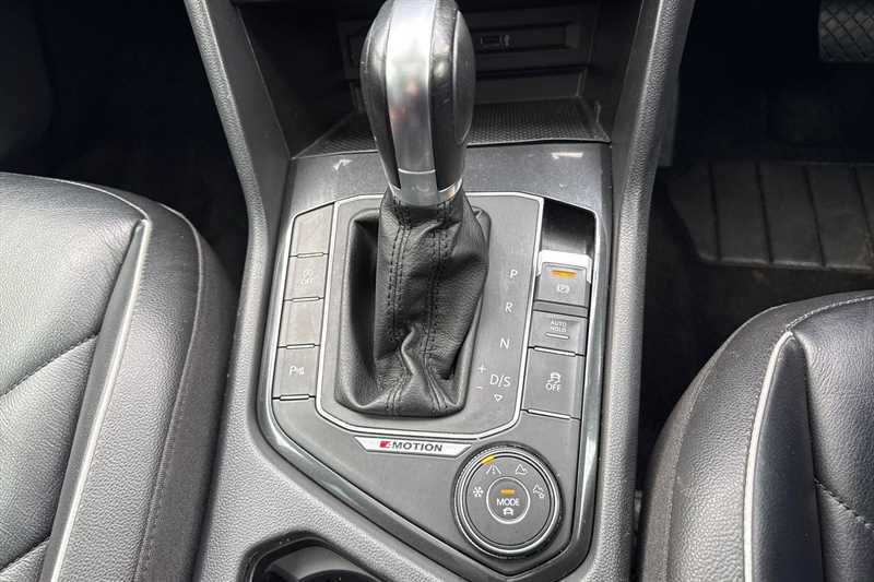 Used Volkswagen Tiguan 2017 for sale - 78074612: Photo 34