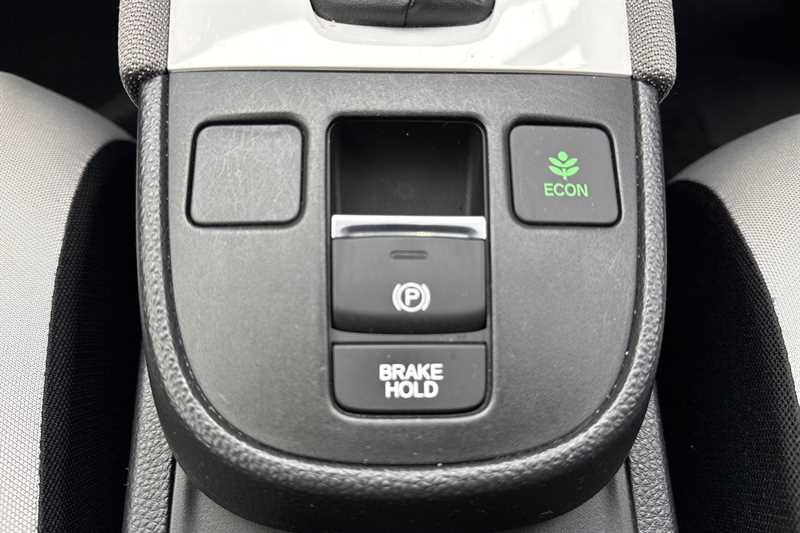 Used Honda Jazz 2022 for sale - 77983488: Photo 27