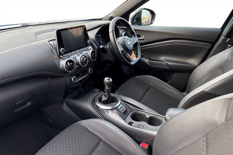 Used Nissan Juke 2024 for sale - 77996702: Photo 2