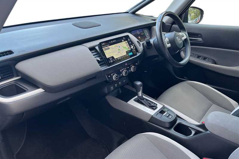 Used Honda Jazz 2021 for sale - 76372707: Photo 2