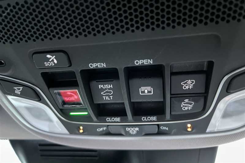Used Honda CR-V 2023 for sale - 76351033: Photo 23