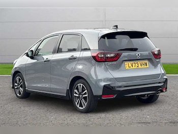 Used Honda Jazz 2023 for sale - 77826913: Photo