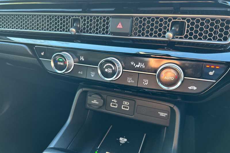 Used Honda Civic 2022 for sale - 76978108: Photo 16