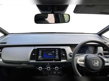 Used Honda Jazz 2023 for sale - 77960310: Photo