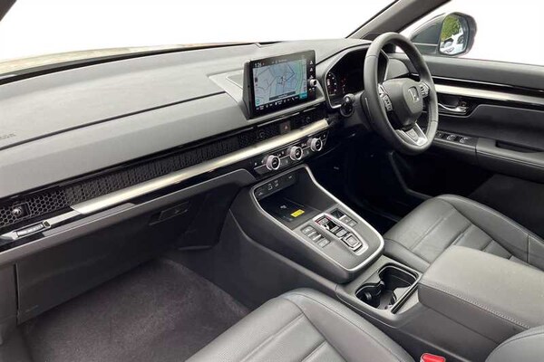 Used Honda CR-V 2024 for sale - 75580415: Photo 2