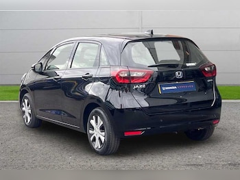Used Honda Jazz 2023 for sale - 79182861: Photo