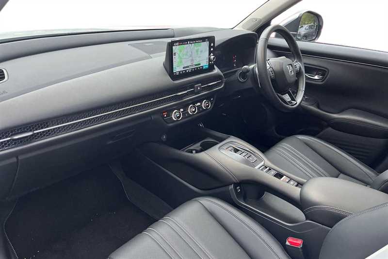 Used Honda ZR-V 2025 for sale - 76501697: Photo 2