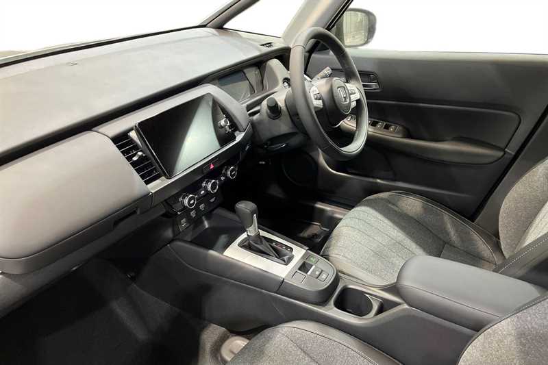 Used Honda Jazz 2025 for sale - 77942238: Photo 2