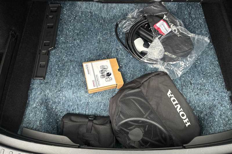 Used Honda CR-V 2024 for sale - 76717705: Photo 32