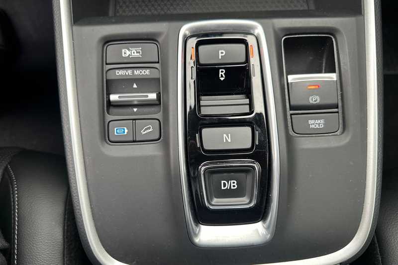 Used Honda CR-V 2024 for sale - 76717705: Photo 36