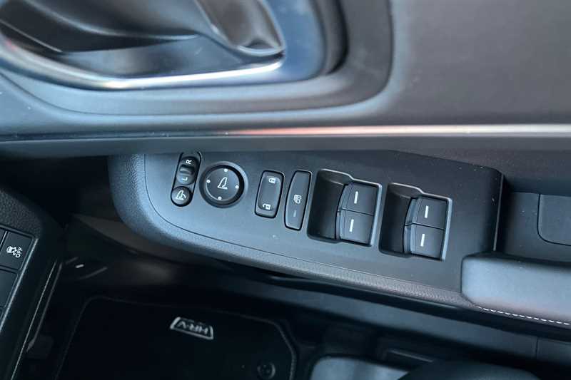 Used Honda HR-V 2025 for sale - 76636147: Photo 18