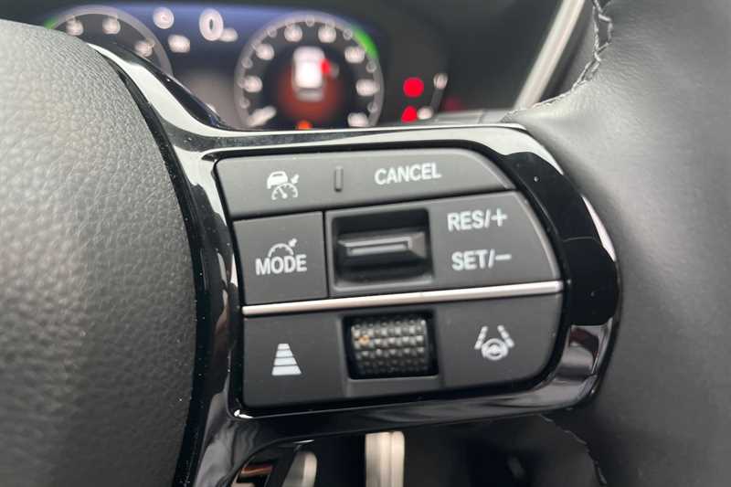 Used Honda CR-V 2023 for sale - 75860323: Photo 33