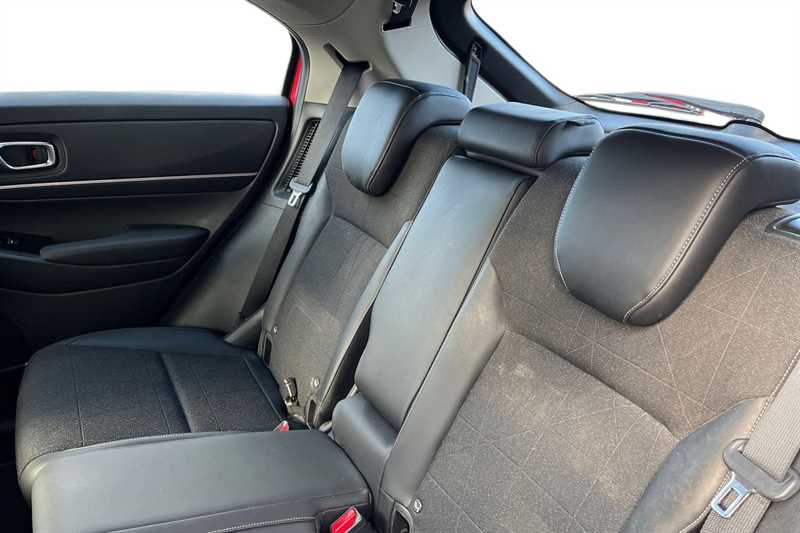 Used Honda HR-V 2023 for sale - 76328483: Photo 8