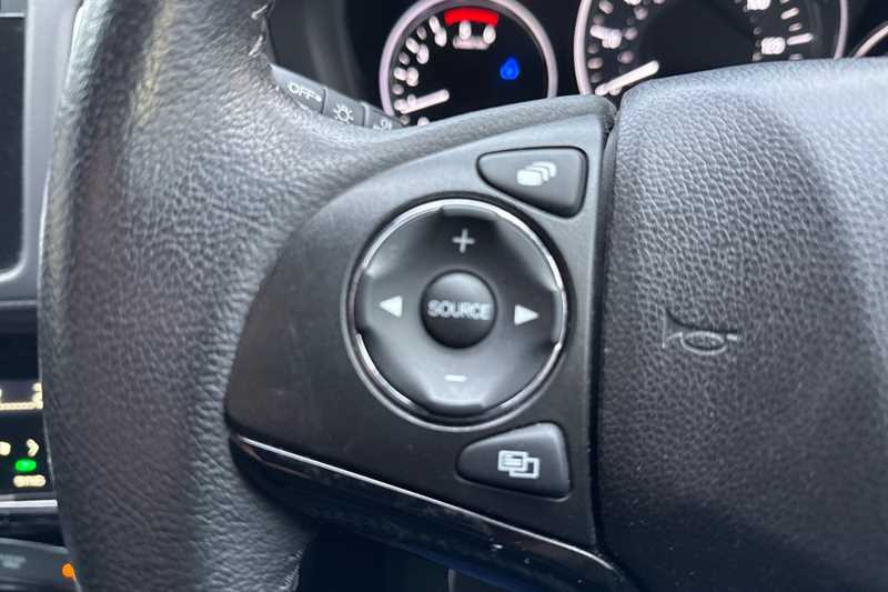 Used Honda HR-V 2018 for sale - 77740292: Photo 17