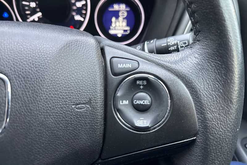 Used Honda HR-V 2018 for sale - 77740292: Photo 29