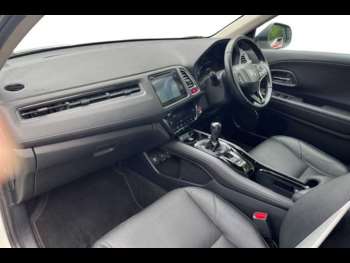 Used Honda HR-V 2017 for sale - 74880855: Photo
