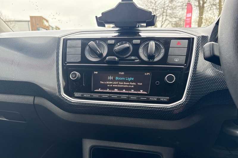 Used Volkswagen up! 2018 for sale - 77193842: Photo 13