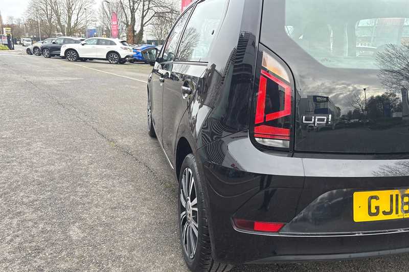 Used Volkswagen up! 2018 for sale - 77193842: Photo 23
