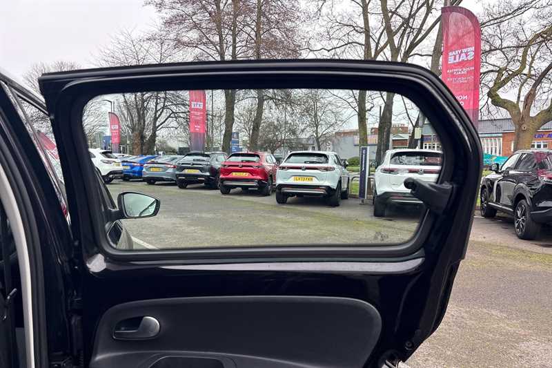 Used Volkswagen up! 2018 for sale - 77193842: Photo 32