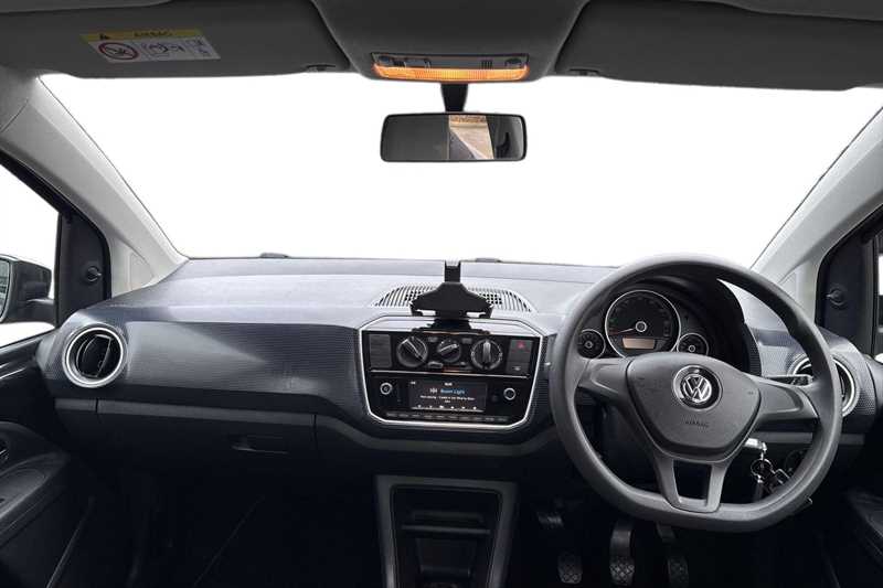 Used Volkswagen up! 2018 for sale - 77193842: Photo 4