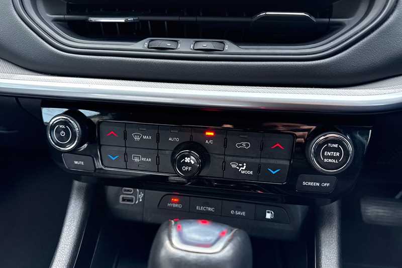 Used Jeep Compass 2023 for sale - 78187173: Photo 16