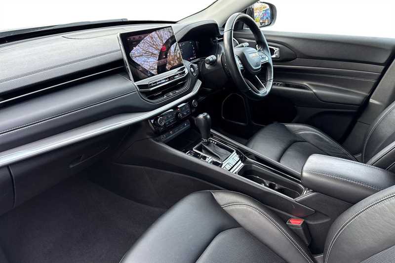 Used Jeep Compass 2023 for sale - 78187173: Photo 2