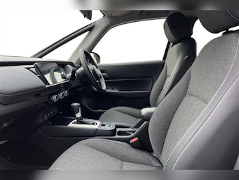 Used Honda Jazz 2023 for sale - 79095080: Photo