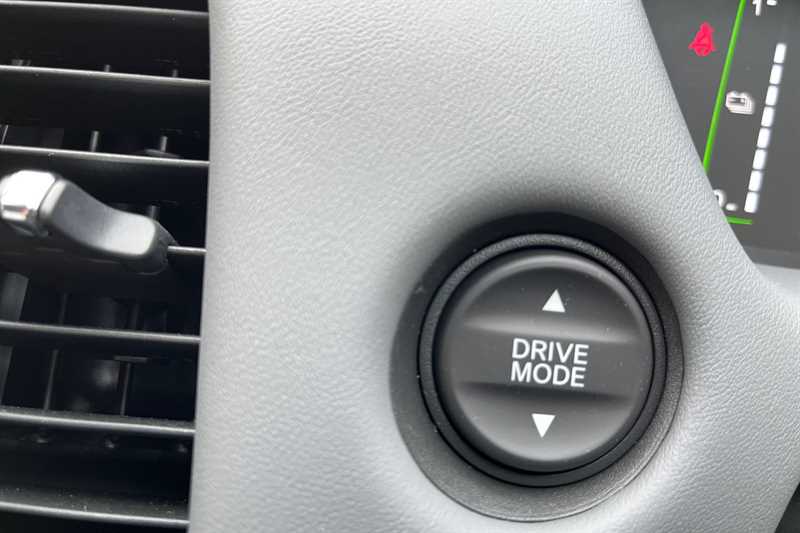 Used Honda Jazz 2025 for sale - 76442019: Photo 24