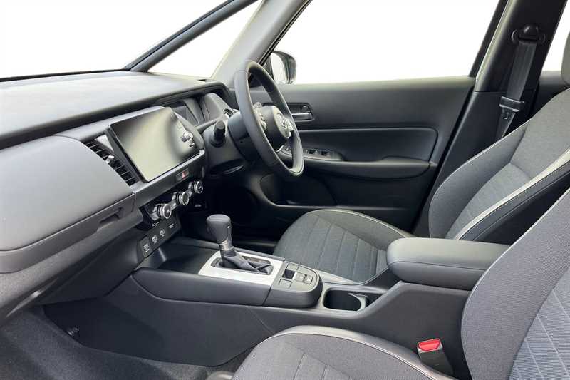 Used Honda Jazz 2025 for sale - 76372698: Photo 2