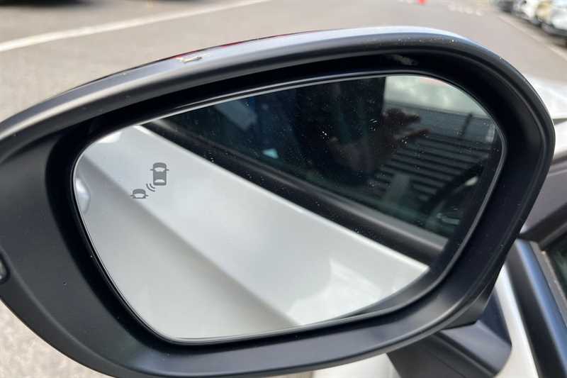 Used Honda Civic 2024 for sale - 76999864: Photo 30