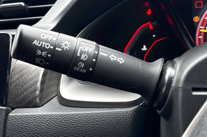 Used Honda Civic 2019 for sale - 77627766: Photo 31