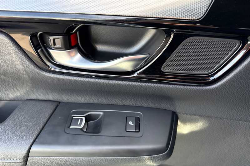 Used Honda CR-V 2025 for sale - 77983494: Photo 29