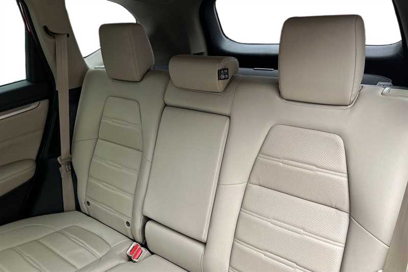 Used Honda CR-V 2021 for sale - 76487629: Photo 8