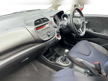 Used Honda Jazz 2013 for sale - 75534586: Photo