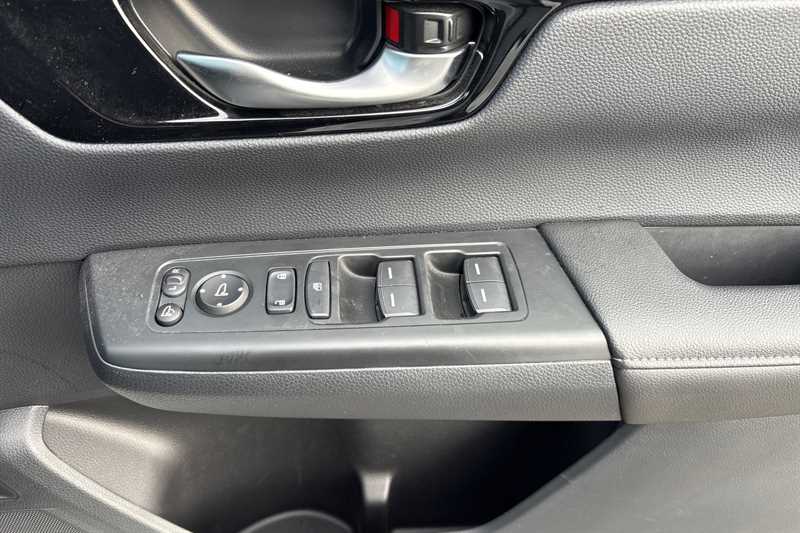 Used Honda CR-V 2025 for sale - 77660614: Photo 17