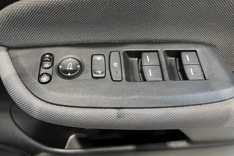 Used Honda Jazz 2021 for sale - 76229642: Photo 18