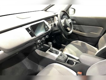 Used Honda Jazz 2021 for sale - 76229642: Photo