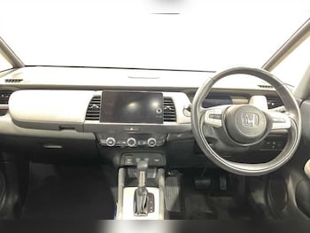 Used Honda Jazz 2021 for sale - 76229642: Photo