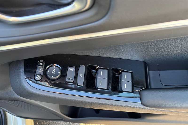 Used Honda HR-V 2023 for sale - 76954582: Photo 18