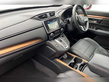 Used Honda CR-V 2019 for sale - 76229597: Photo