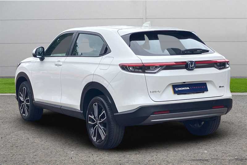 Used Honda HR-V 2023 for sale - 76475241: Photo 3