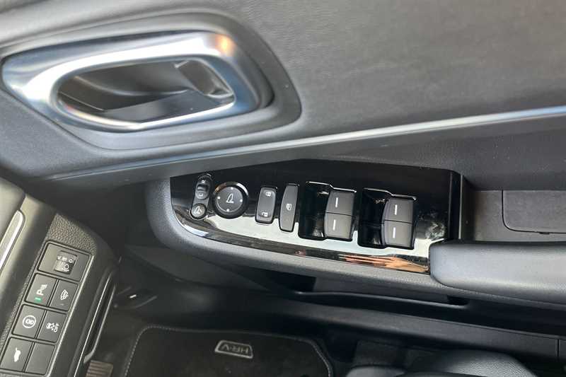 Used Honda HR-V 2023 for sale - 76434878: Photo 18