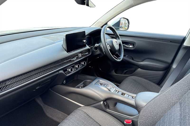 Used Honda ZR-V 2025 for sale - 77457986: Photo 2