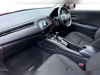 Used Honda HR-V 2018 for sale - 77552549: Photo